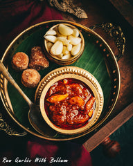 Raw Garlic With Bellam