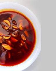 Raw Garlic With Bellam